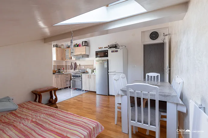 Apartment in a new building