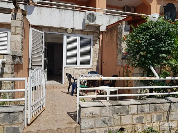 Studio apartment in Petrovac