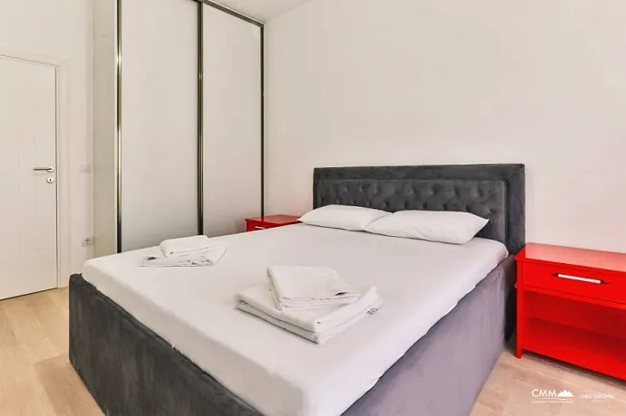 Three-bedroom apartment in Bečići, 86m²