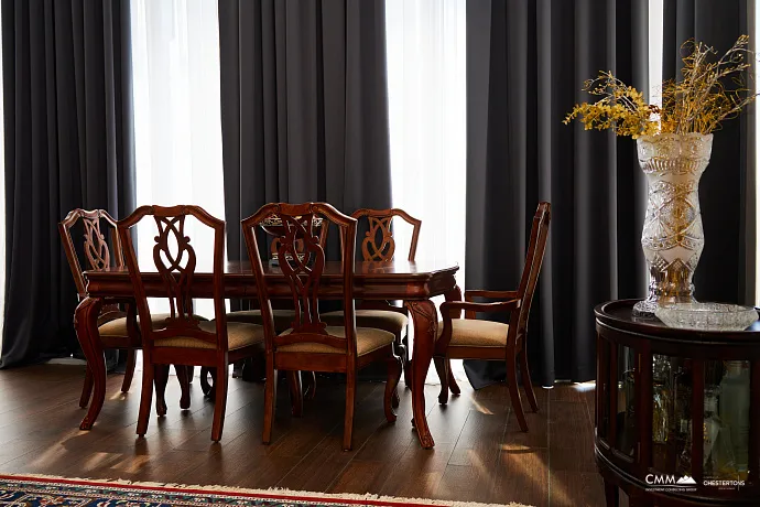 Spacious house in Kumbor with a total area of 335 m²