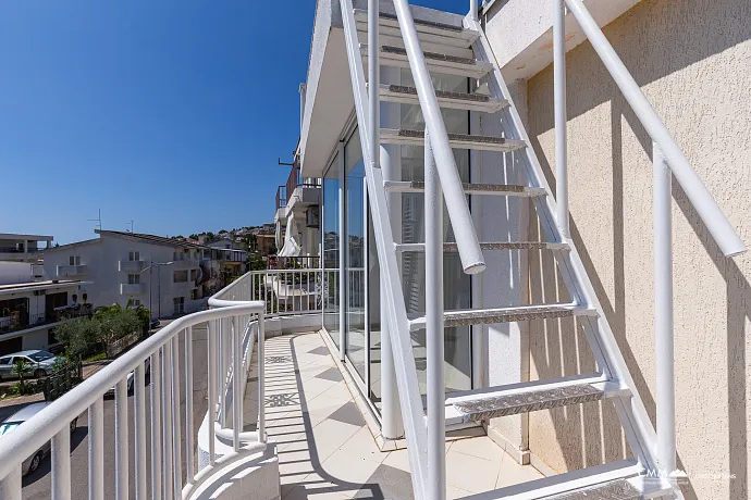 For Sale: Charming House in Bar 