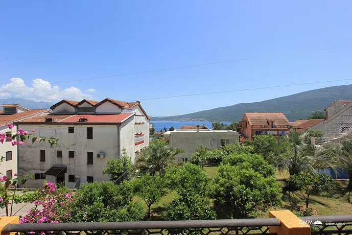 House in Herceg Novi with big garden