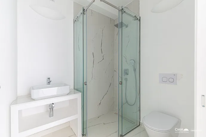 Luxurious villas in the PURE MANSIONS complex