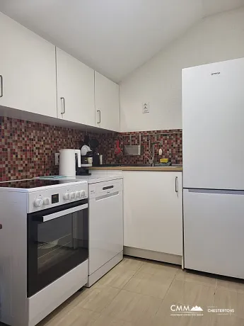 Two-Bedroom Apartment in Budva, 60 m², Excellent Location Near the Beach