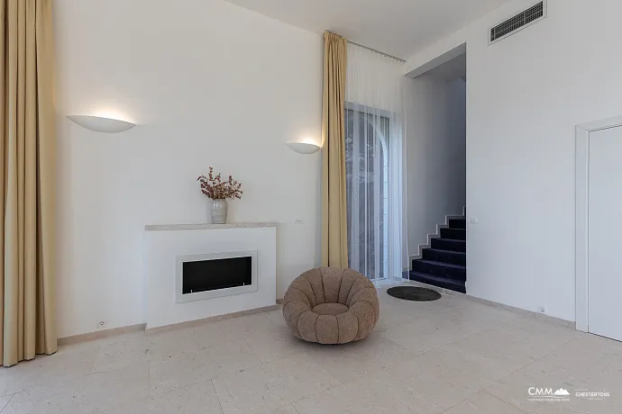 Luxurious villas in the PURE MANSIONS complex