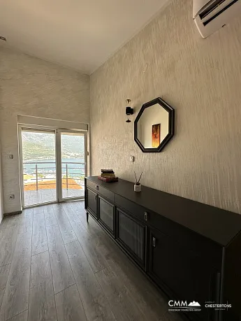 Two bedroom apartment in Budva with sea view