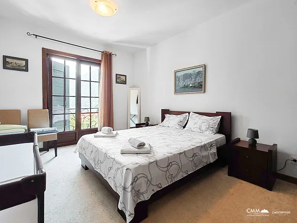 Apartment with three bedrooms and sea views, with swimming pool