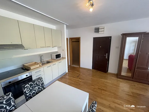 Apartment with two bedrooms in a complex with a swimming pool