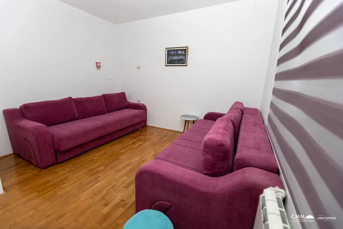 Spacious house in Bar