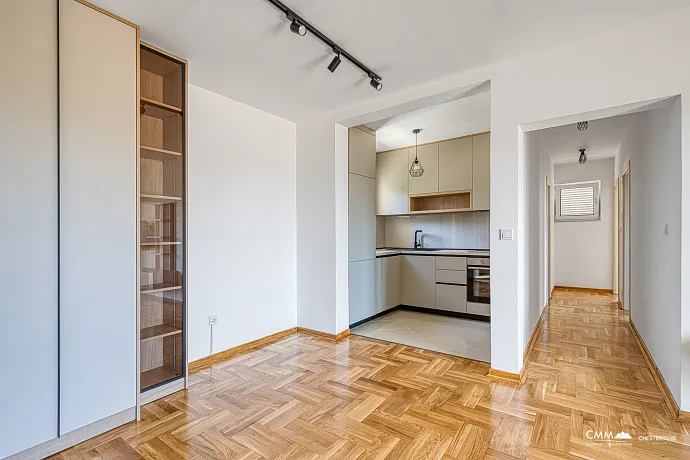 Spacious 64 m² Apartment with Sea View in Bečići