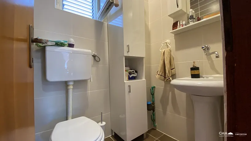 Apartment with two bedrooms and sea views in Budva