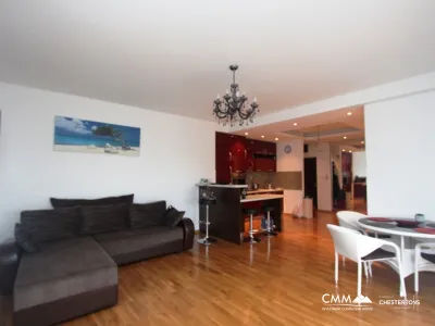 An apartment with seaview in Rafailovici