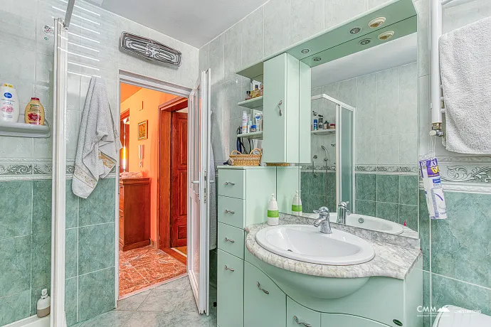For Sale: Charming House in Bar 