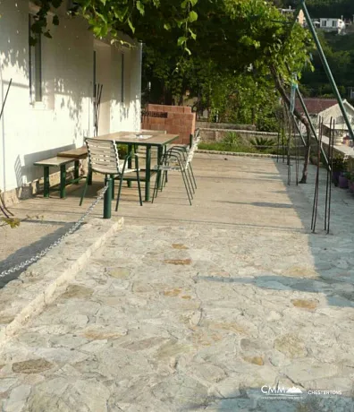 Plot in Zelenika
