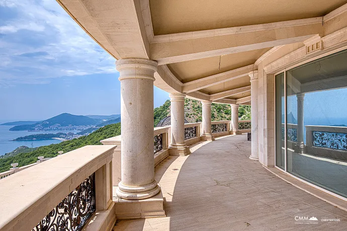 World-Class Coastal Villa – Adriatic Elegance & Privacy