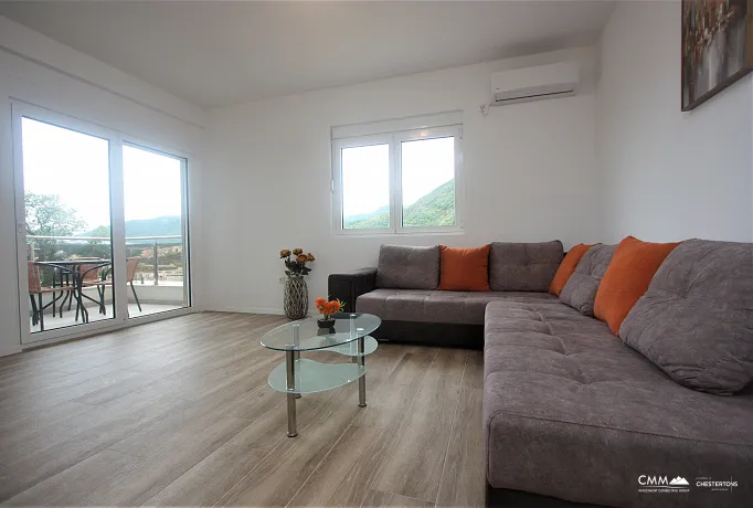 Apartment in Rafailovici 