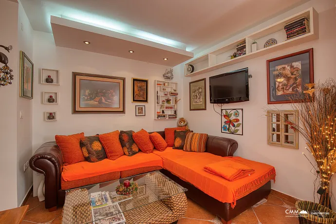One-bedroom apartment in Babin Do