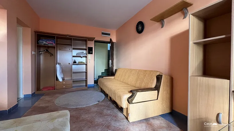 Studio 33m2 with partial sea view in Herceg Novi, Bijela