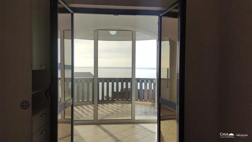 One bedroom apartment with panoramic sea view in Pržno