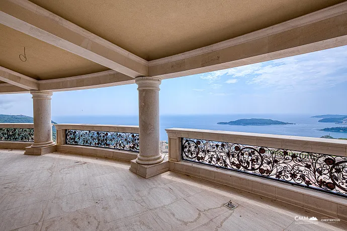 World-Class Coastal Villa – Adriatic Elegance & Privacy