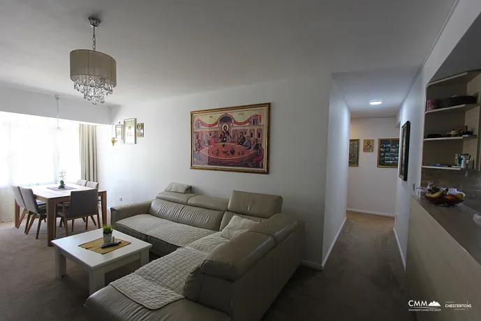 Four bedroom apartment in Budva