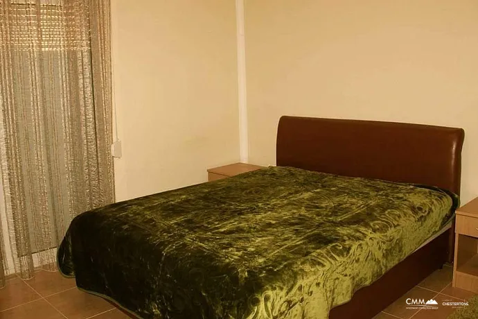 A cozy house in the picturesque area of Sutomore