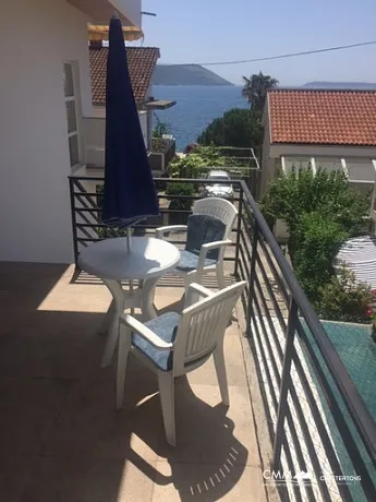 Apartment house in Herceg Novi