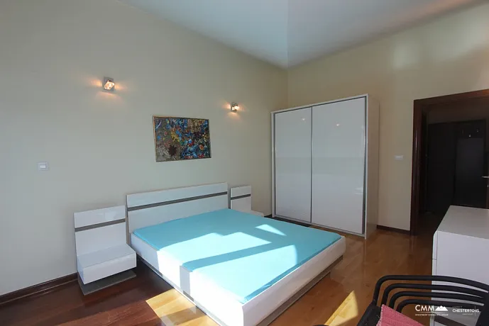 Spacious apartment in the center of Budva