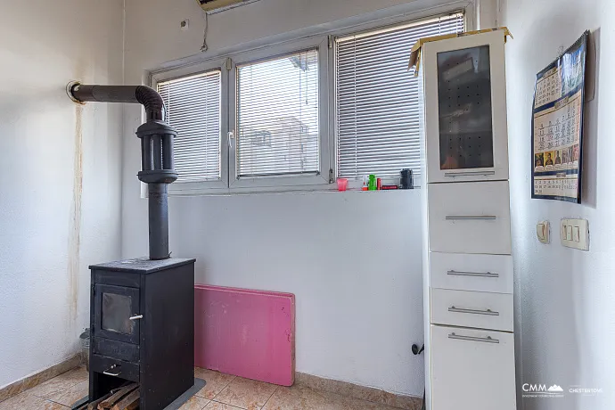 A townhouse wiht mountine view in Budva