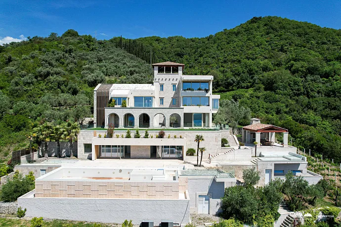 Villa Maslina