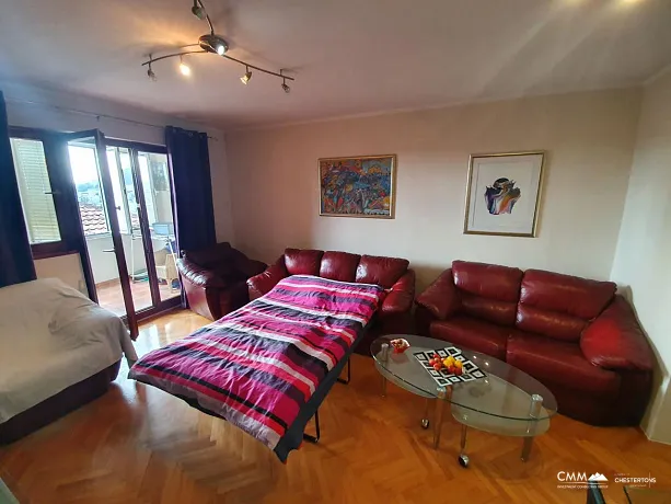 Two-bedroom apartment in Budva