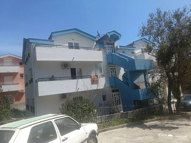 One bedroom apartment in Bijela just 200 meters from the sea