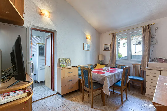 A townhouse wiht mountine view in Budva