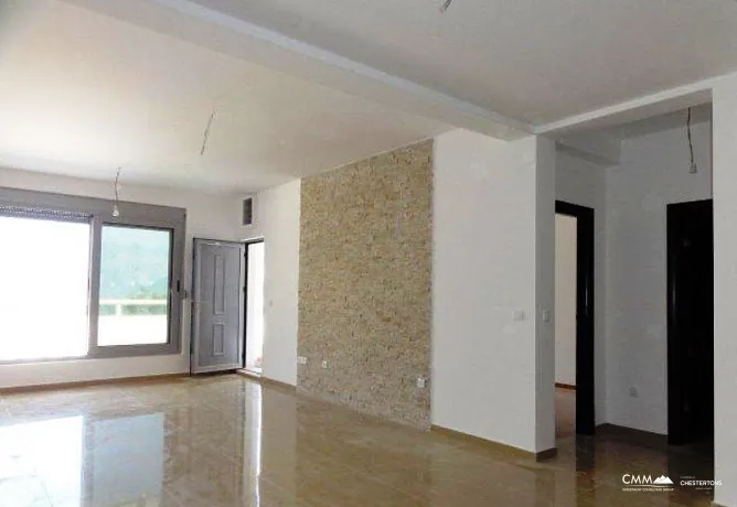 One-bedroom apartment in Dobrota with sea view