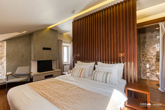 Luxury Villa with Panoramic Sea View – Elegance and Comfort Combined