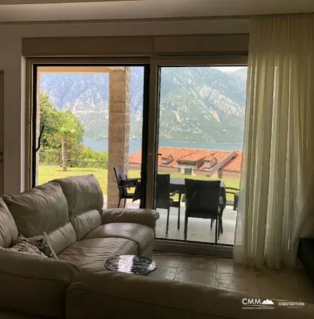 Apartment in Kotor