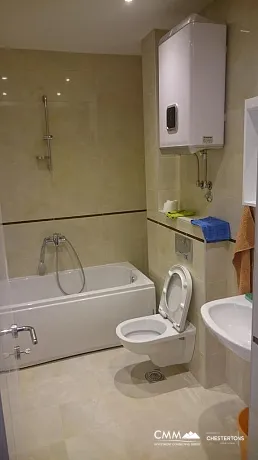 Spacious apartment with sea view