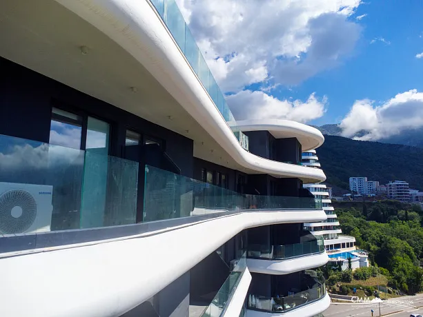 New residental complex on the first line, Becici