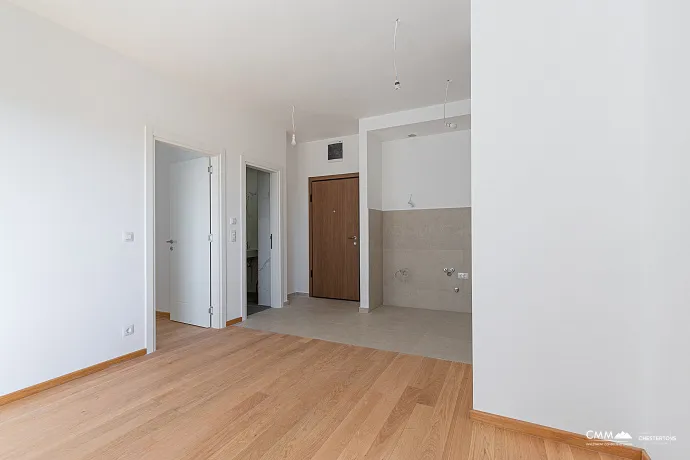 One-bedroom apartment with garage, Bečići