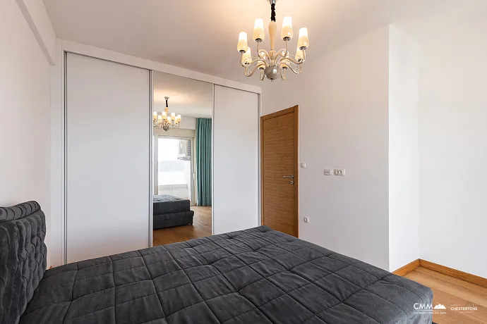 Penthouse in Rafailovici with sea view