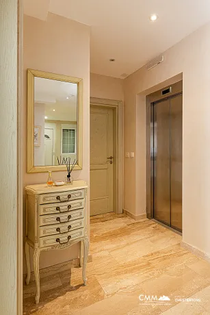 Elegance and serenity in a luxurious villa with natural views.