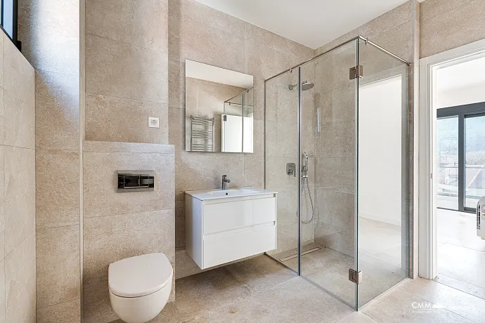 apartments in new building premium