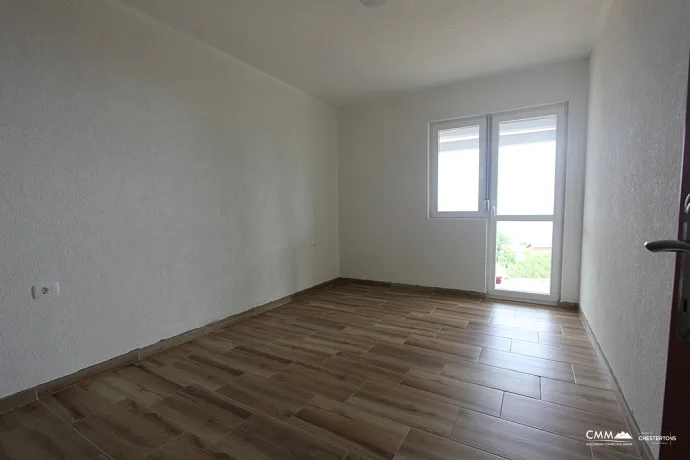 House in Bjelisi on two floors with a spacious yard