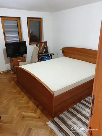 Large house in Lastva Grbaljska