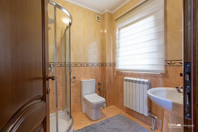 Three-storey family house in Susanj