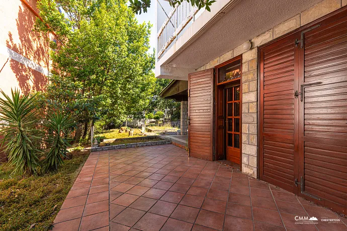 house in Sutomore 150m2