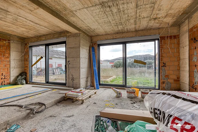 Modern House in Bar with Terrace and 3 Bedrooms