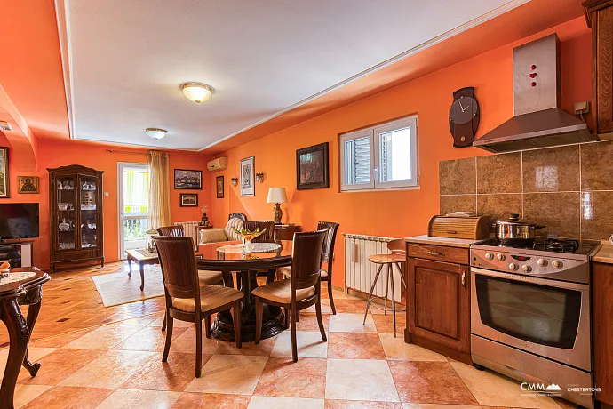 For Sale: Charming House in Bar 