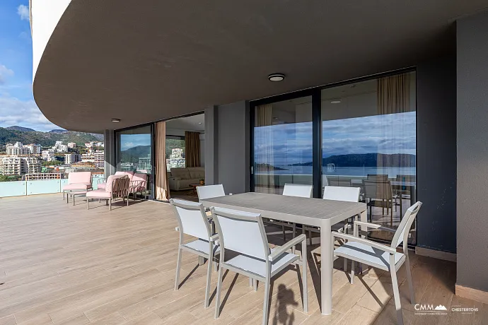 For sale: an exclusive, fully furnished luxury apartment with a spacious terrace.