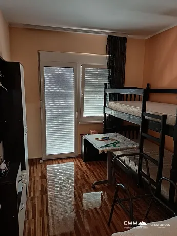 Two-storey house with 6 bedrooms in Misici